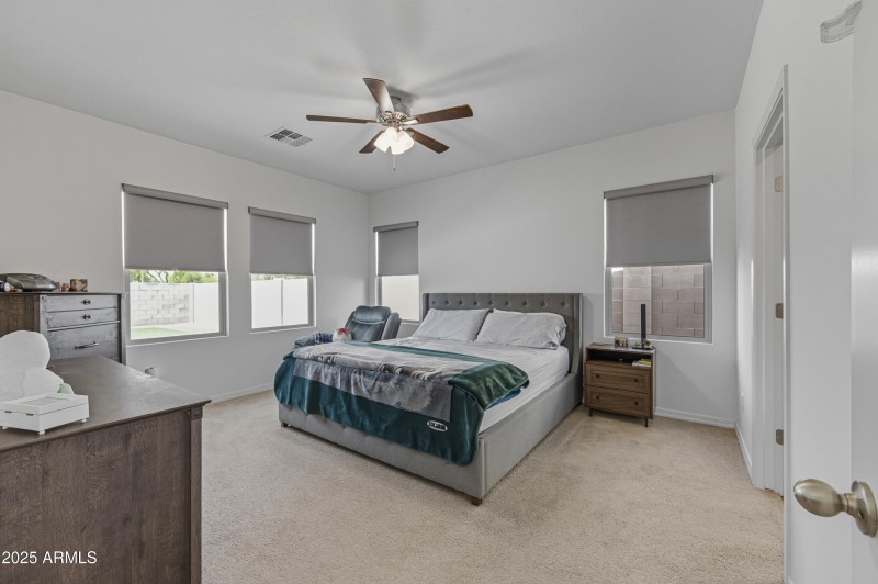 17648NMaddaloniAve-22