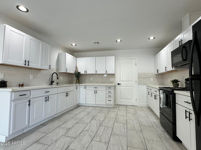 2f5e2dc0-7133-4af3-8ace-640605f58a41