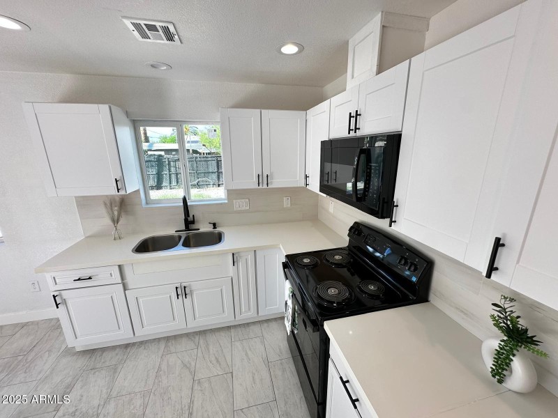 199d8e72-ca71-47d2-84a0-89f90547cb63