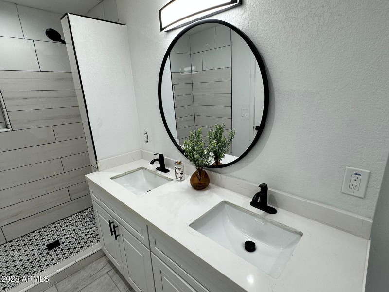 defaabdf-36dd-4863-9282-799e547ce6ae