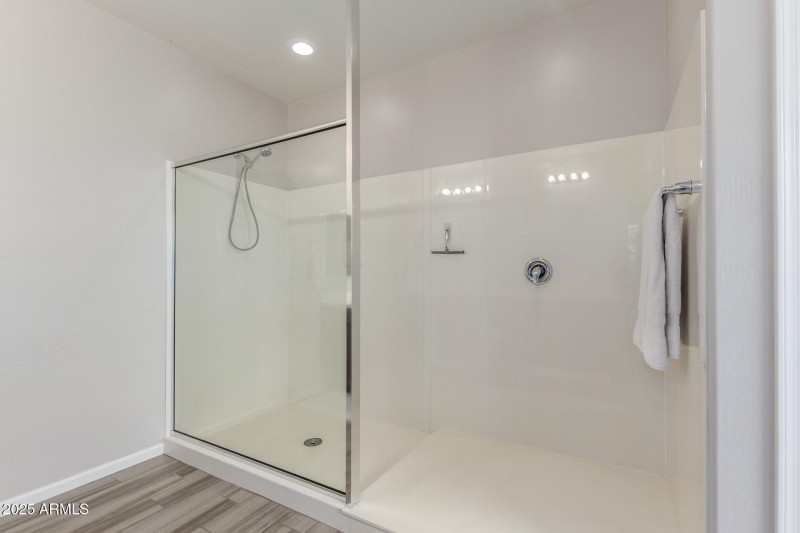 Primary Bath 22 Durant