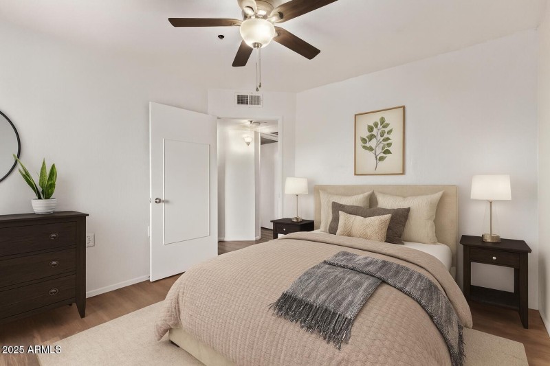 Minimalist Bedroom with Natural Accents