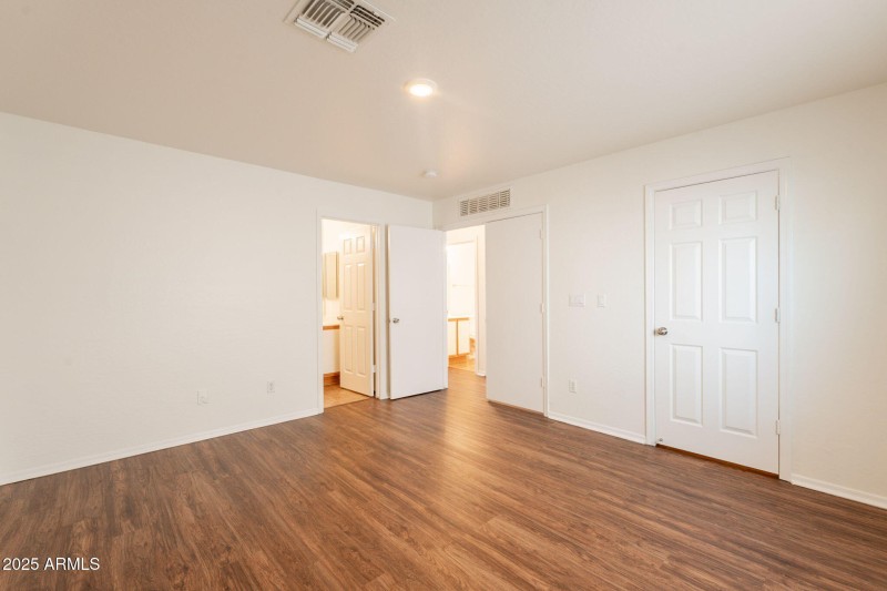 19-web-or-mls-Rosewood-19
