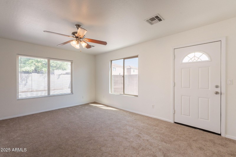 28-web-or-mls-Rosewood-28