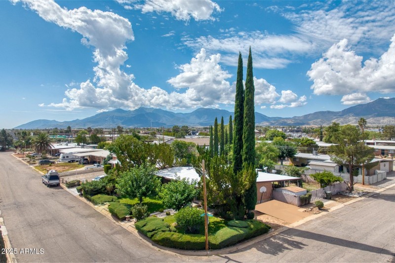 062027-1100 Bella Vista Drive