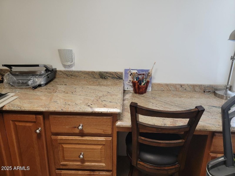 3923 laundry desk area