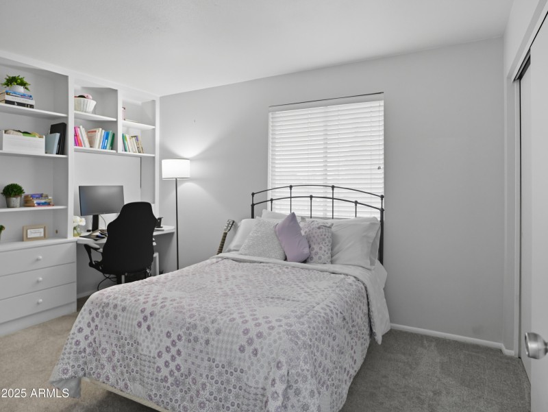 High Resolution00030