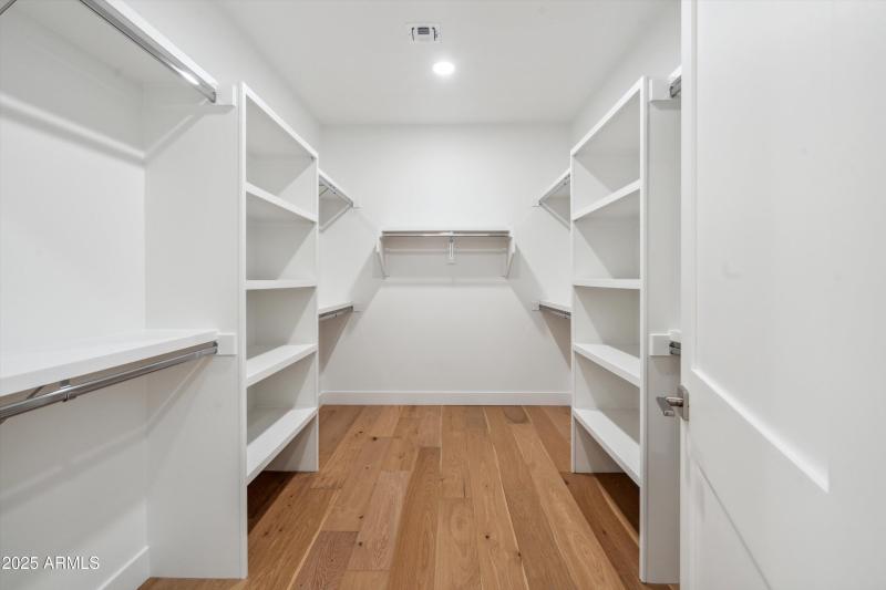 Walk-in Closet