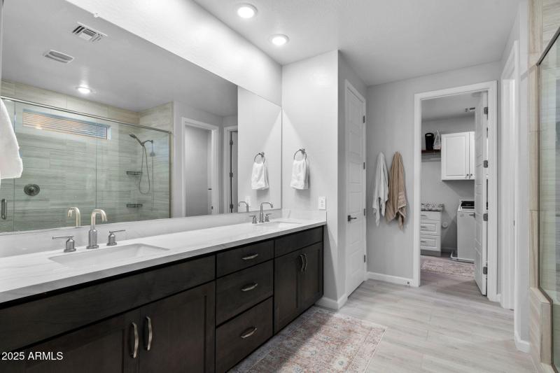 018__4858 E Shady Glen Ave,