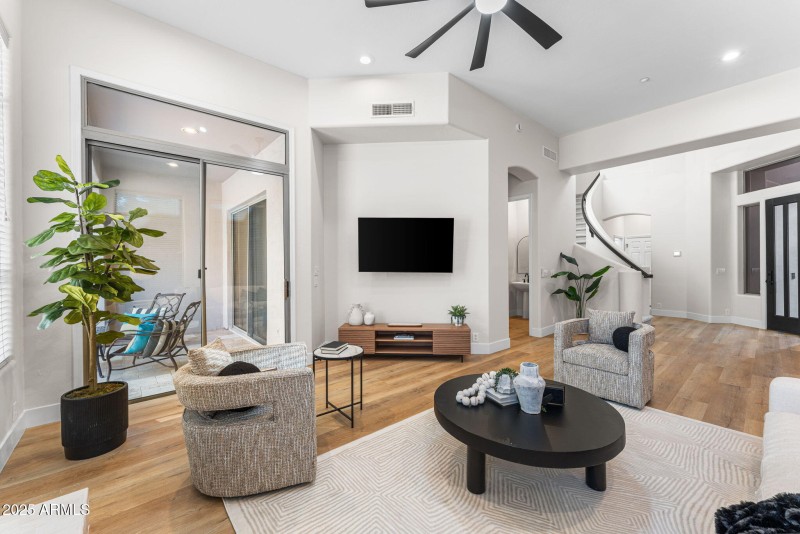 7266 E Del Acero Dr | Gainey Ranch