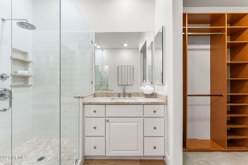 7266 E Del Acero Dr | Gainey Ranch