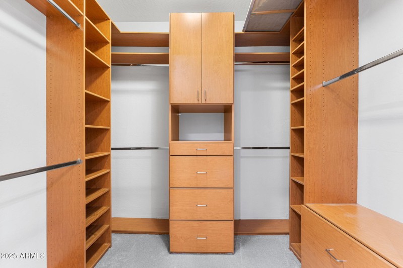 7266 E Del Acero Dr | Gainey Ranch