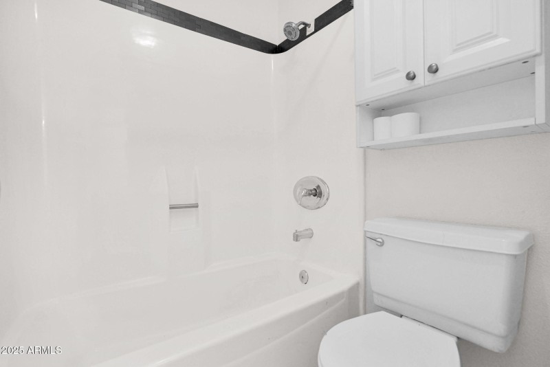 23-web-or-mls-P1303944