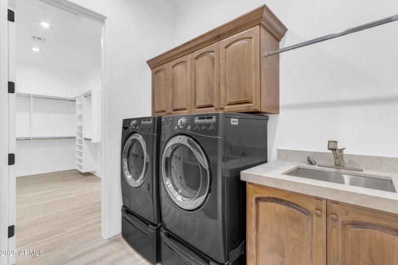 Large Laundry Room