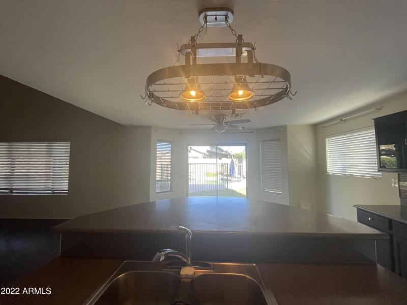 92FB6CE0-B825-4244-B215-7A0531E45981