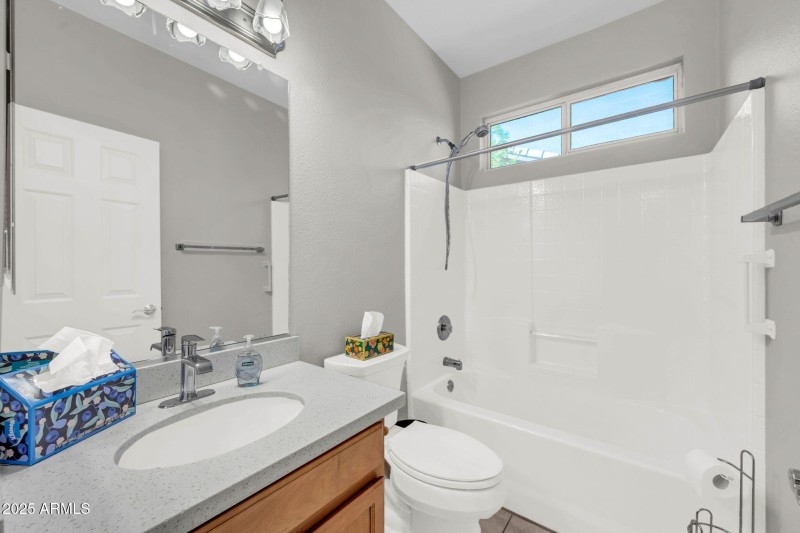 4551 E Sycamore Ct-28