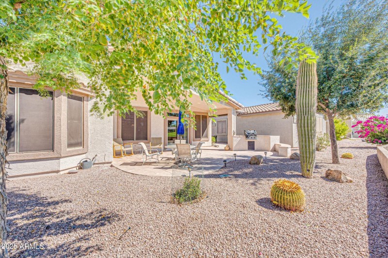 4551 E Sycamore Ct-38