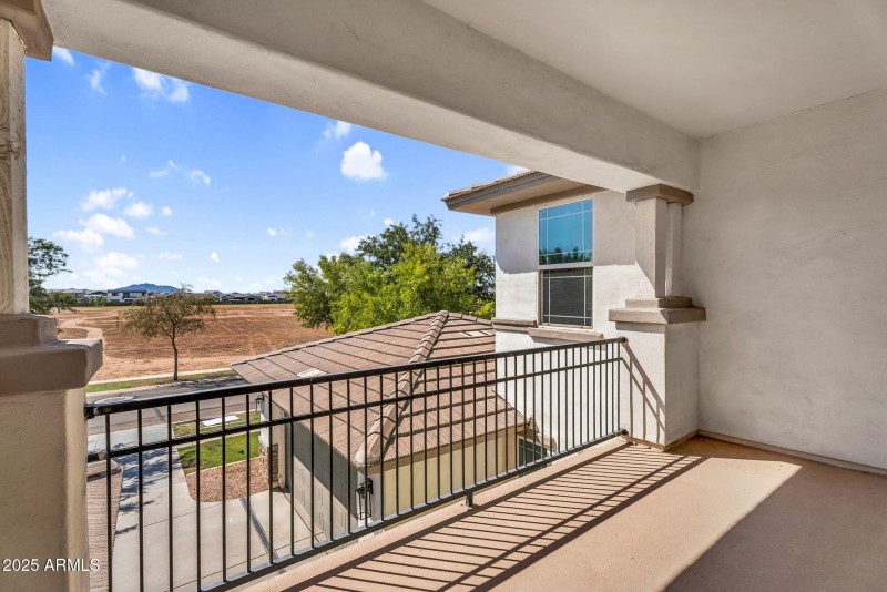 57-web-or-mls-3752 E Robin Ln-49