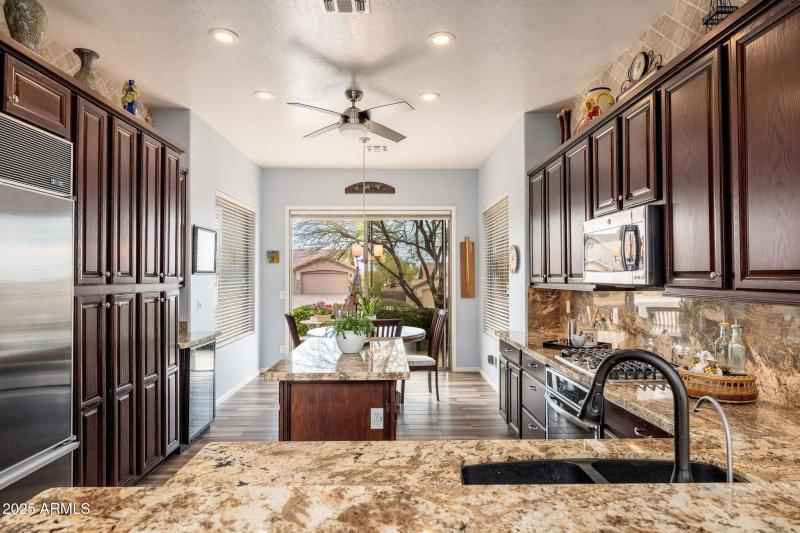 14734 E Crested Crown - 15