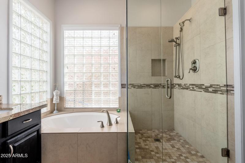 14734 E Crested Crown - 27