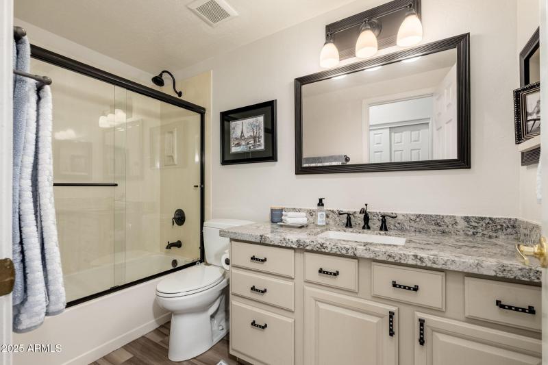 14734 E Crested Crown - 32