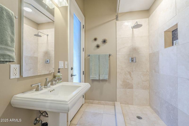 76-guest house bathroom