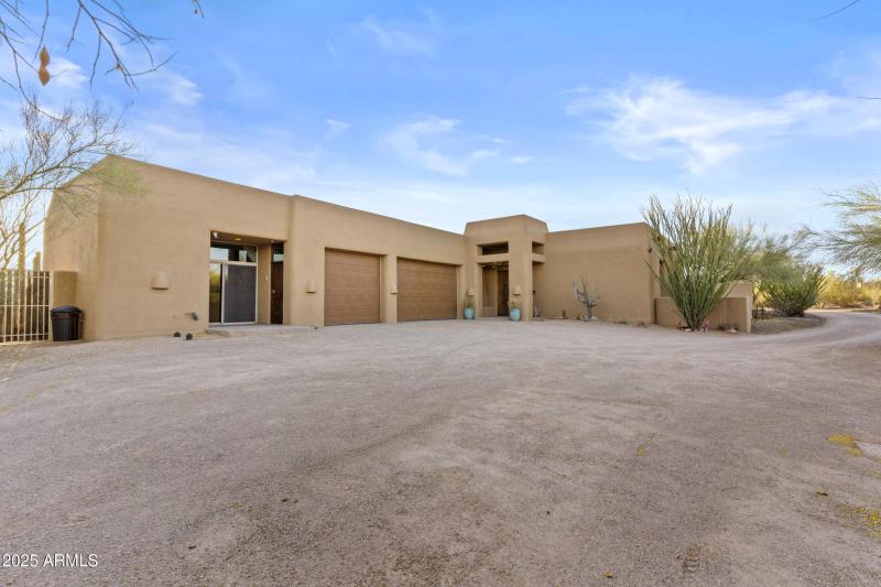 Front Entry/Casita Entry