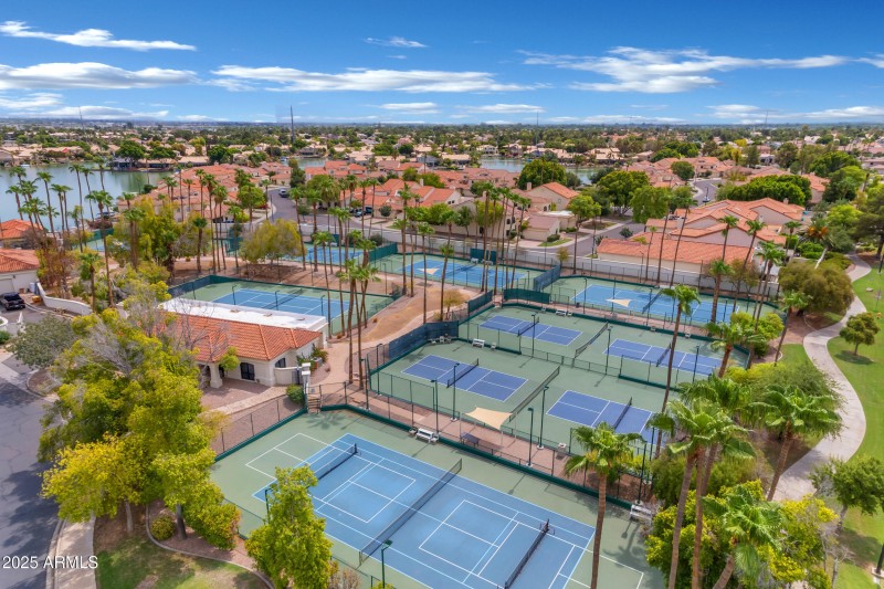 82_001_a4m_val vista lakes