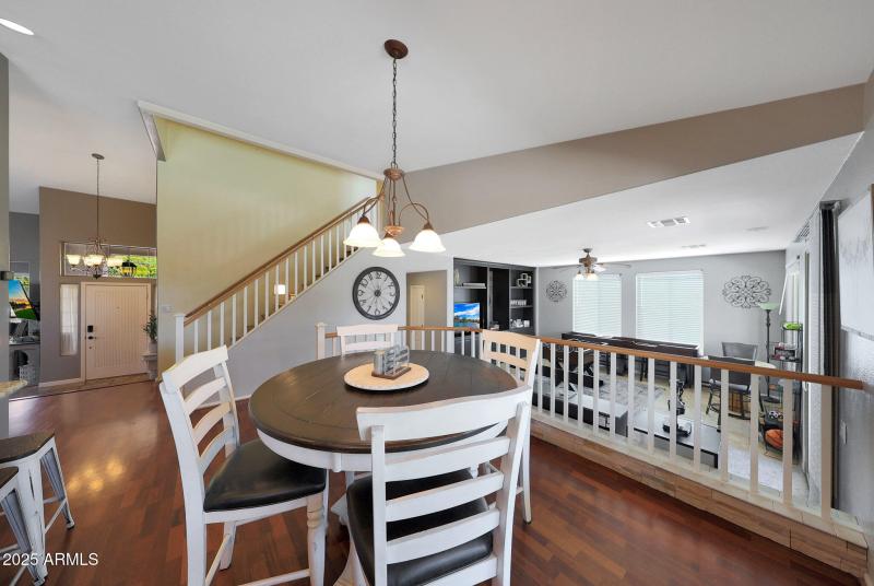 B (18) Breakfast Nook