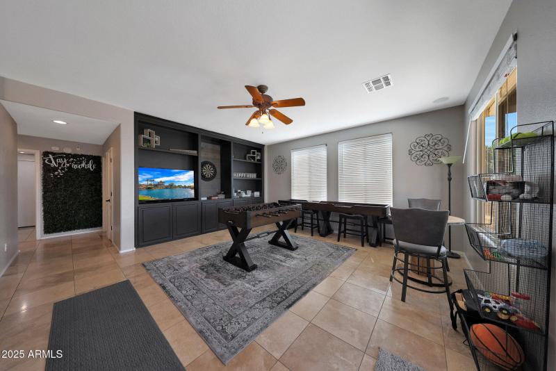 B (20) Bonus Game Room