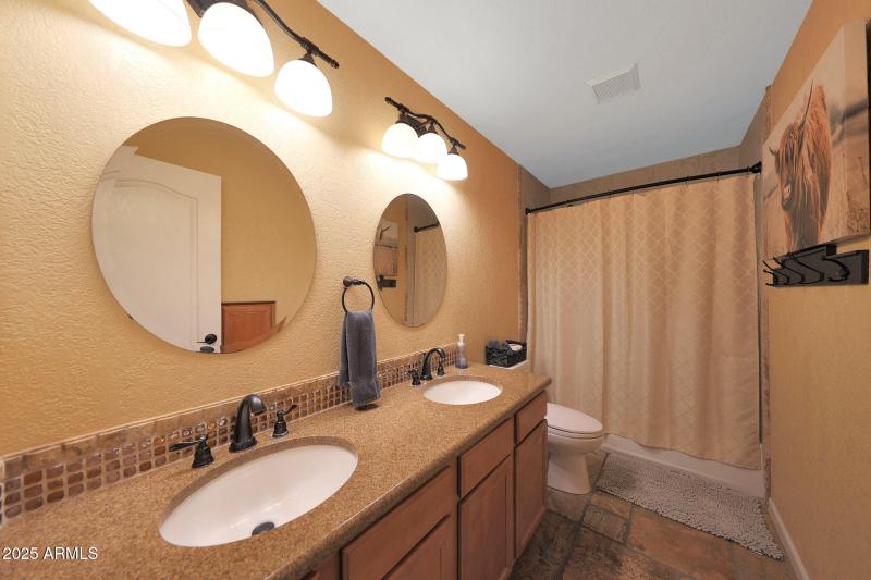 B (50) Hall Bathroom Upstairs