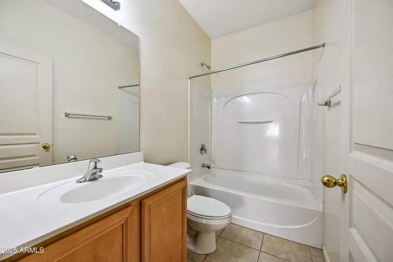 22-14256N162L-ocupix