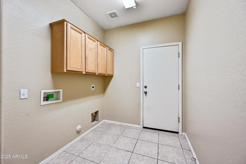 23-14256N162L-ocupix