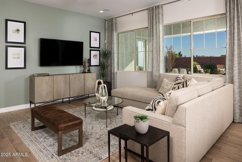 20573 E Via Del Jardin