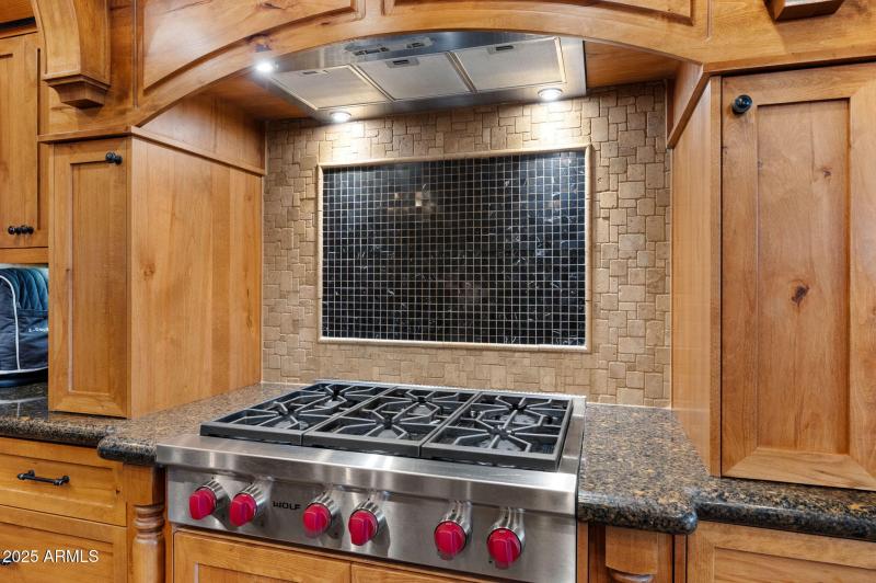 11-Kitchen Stove Detail