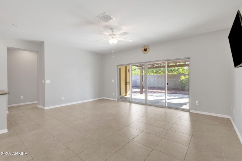 Great Room w/ slider to backyard