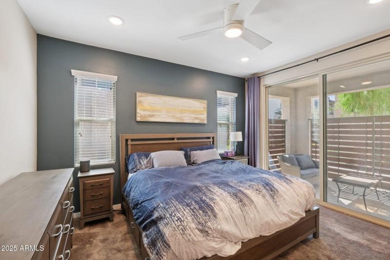 23-web-or-mls-E Furness Dr-S2009-019