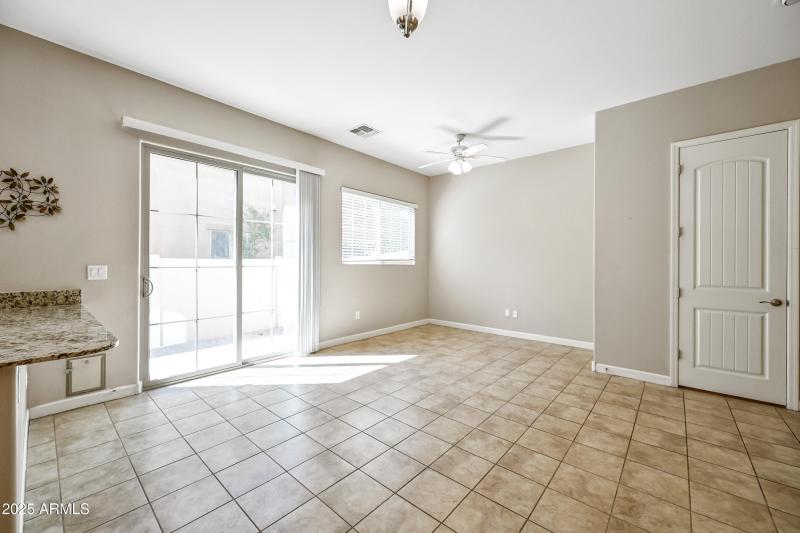 12-1367SCCD1104-ocupix