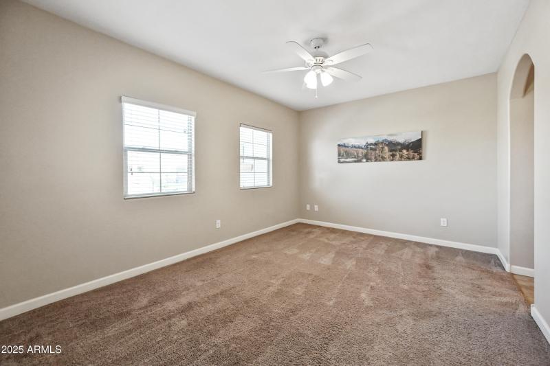 16-1367SCCD1104-ocupix