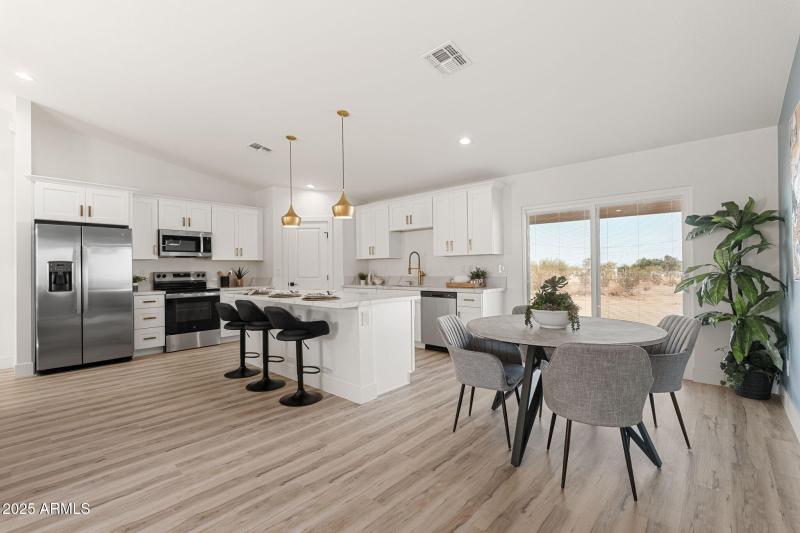 16627 N SLATE Lane, Maricopa, AZ