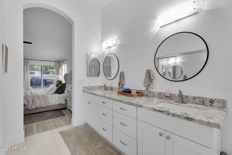 39-web-or-mls-Stacey-36