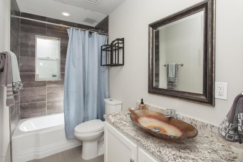 Secondary/hall bathroom