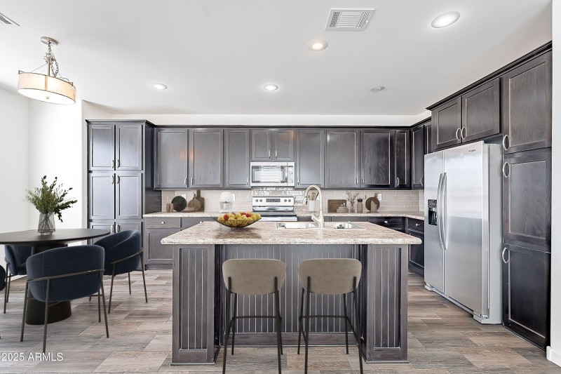 43-print-Oneil Dr #115-10