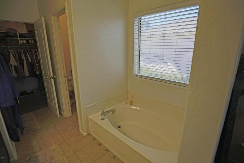 Master Tub