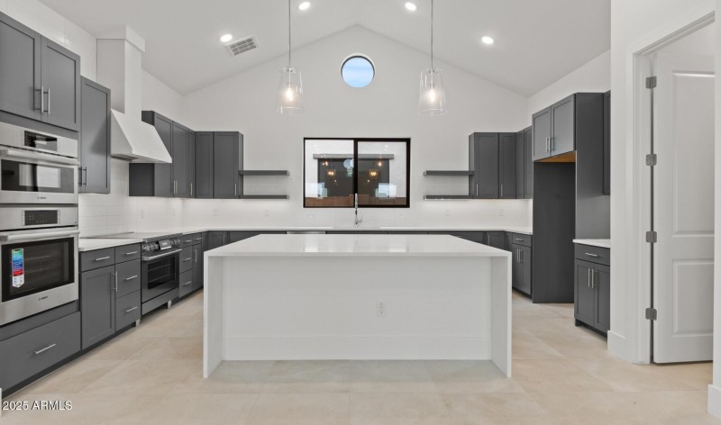 Edgewood Lot #80 Kitchen (Large)