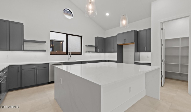 Edgewood Lot #80 Kitchen 3 (Large)