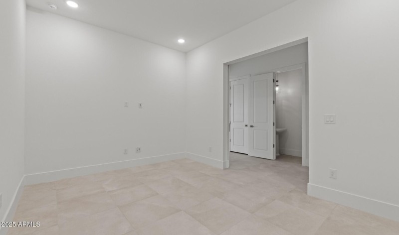 Edgewood Lot #80 Home Office 2 (Large)