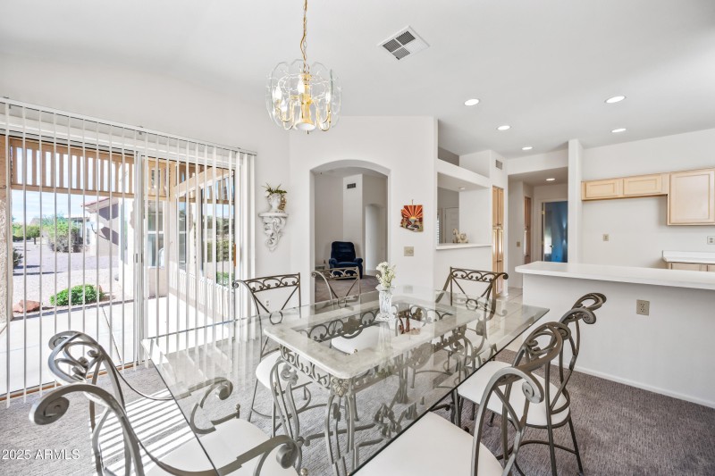 20-14529 Dining Room 3