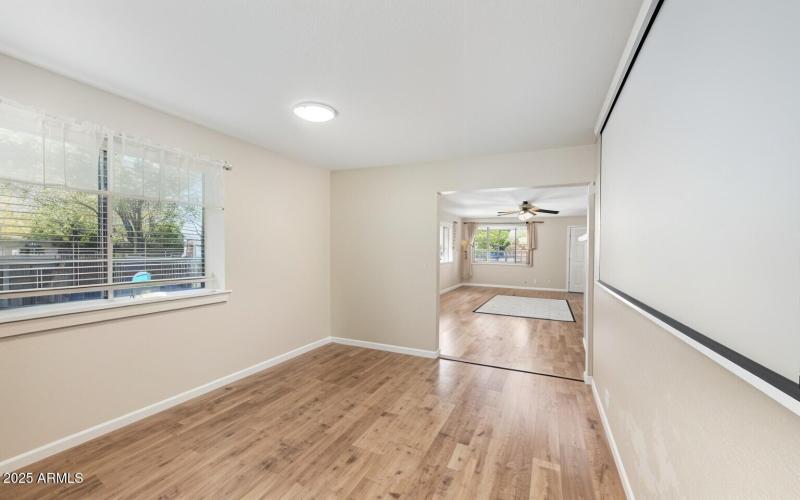 Dining Living Areas VEIM-12