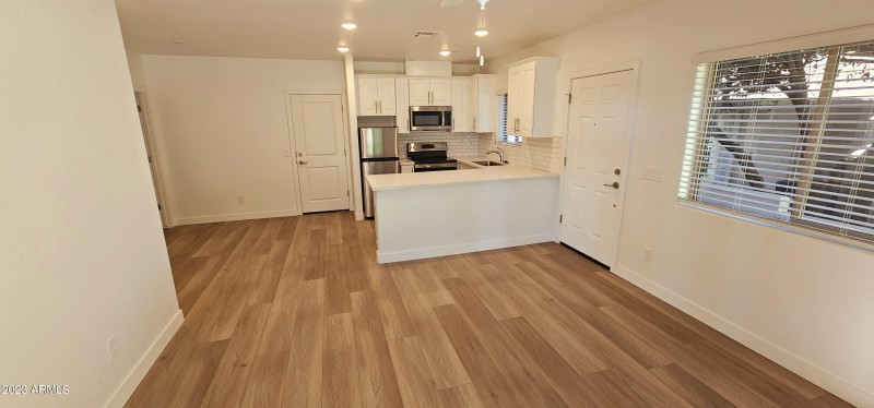 Kitchens (3)